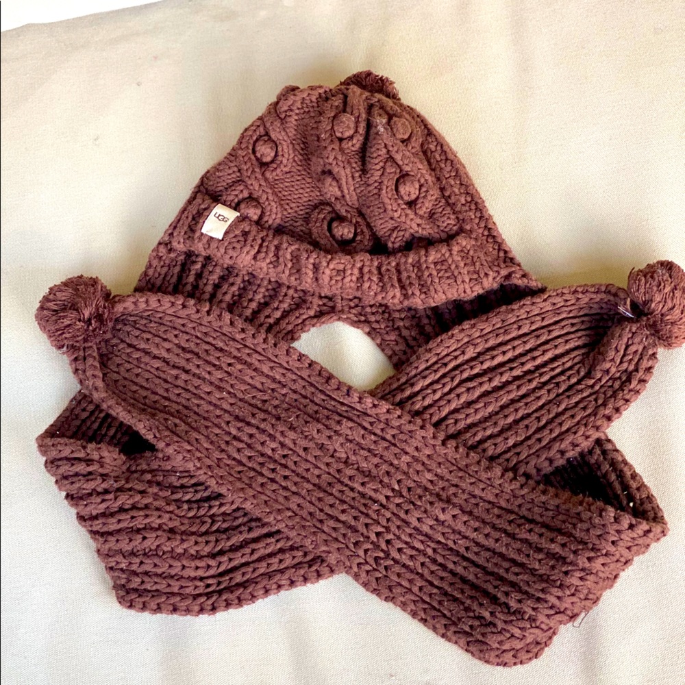 UGG Brown Sweater Knit Pom-Pom Hat w/Scarf 2T-4T